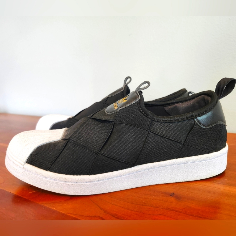 adidas Originals Women's Superstar Slip-on Sneaker Sz 8 5